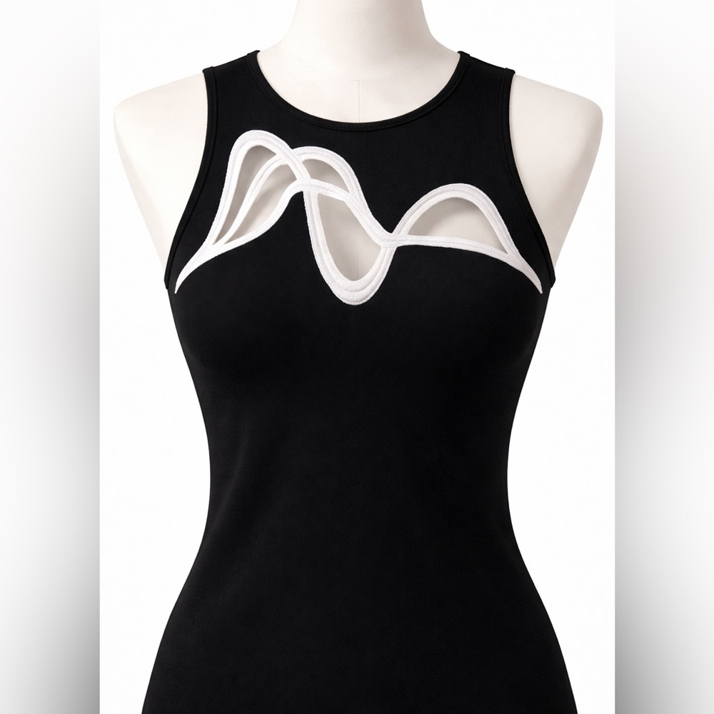 NWT White House Black Market Cutout Tank Size Small